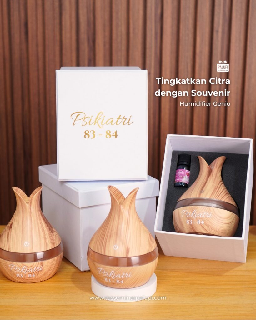 Tas Seminar Palupi Souvenir corporate dengan tampilan yang menarik karena dimulai dari packaging yang tepat.Humidi 1 Souvenir dan gift custom untuk instansi dan corporate event